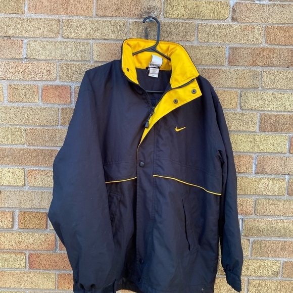 Vintage Nike Flu Game Jacket Small Yellow/Black - Picture 9 of 9